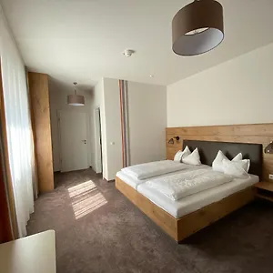 hotel-pension-scharl-am-maibaum.com-bavaria.com/