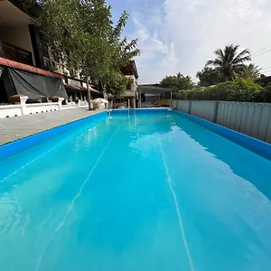 Vongprachan Backpackers Hostel